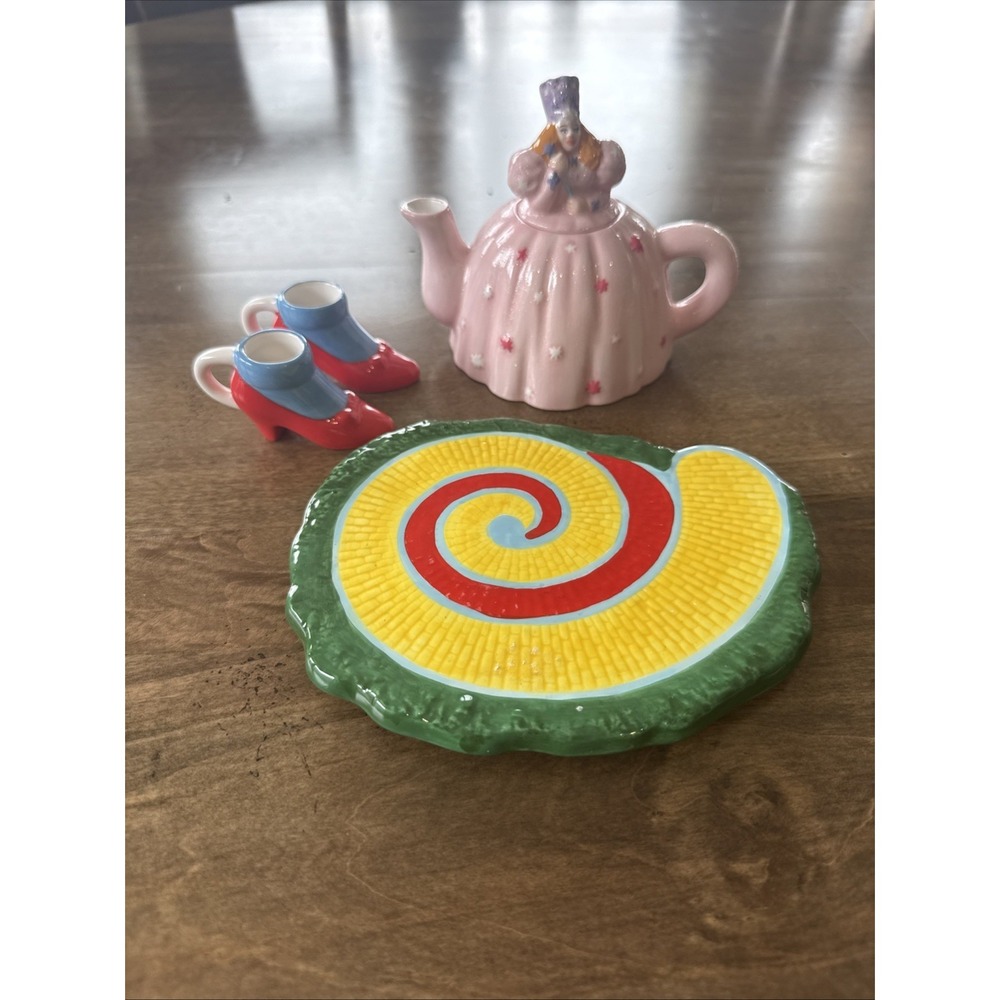 Vandor Wizard of Oz Glinda Mini Tea Set Vintage 2000 Ceramic Boxed